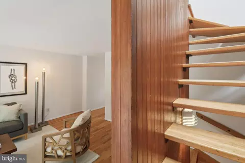 11524 Maple Ridge Rd, Reston, VA 20190 photo 28