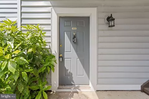 10013 Oakton Terrace Rd, Oakton, VA 22124