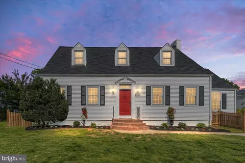 9419 Ox Rd, Lorton, VA 22079