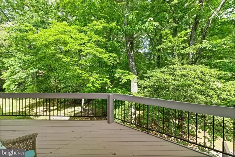 Exterior - 11645 Newbridge Ct, Reston, VA 20191 photo 8 of 12