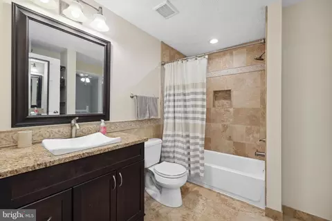8140 Willowdale Ct, Springfield, VA 22153 photo 16