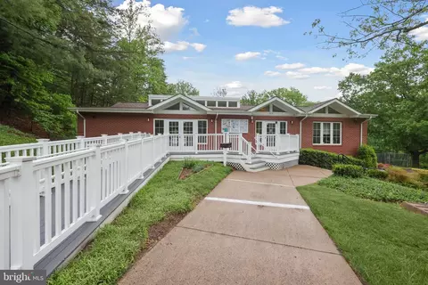 8140 Willowdale Ct, Springfield, VA 22153 photo 34