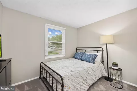 8140 Willowdale Ct, Springfield, VA 22153 photo 21
