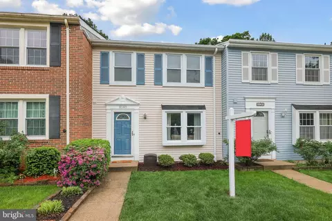 8140 Willowdale Ct, Springfield, VA 22153