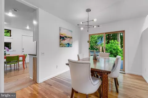 Dining - 6885 Melrose Dr, Mclean, VA 22101 photo 2 of 4