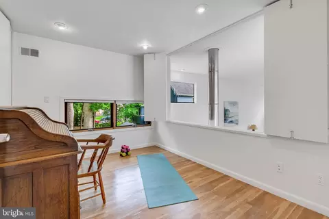 Other - 6885 Melrose Dr, Mclean, VA 22101 photo 2 of 5