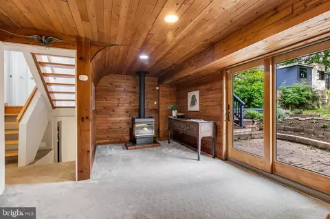 Other - 6885 Melrose Dr, Mclean, VA 22101 photo 4 of 5