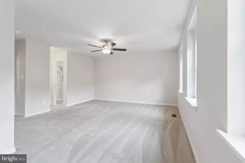 2279 Double Eagle Ct, Reston, VA 20191 photo 11