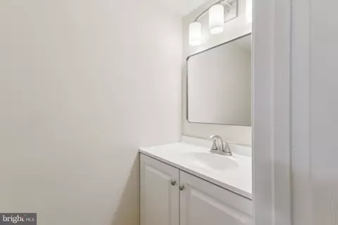 2279 Double Eagle Ct, Reston, VA 20191 photo 23