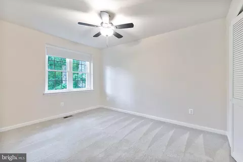 2279 Double Eagle Ct, Reston, VA 20191 photo 16