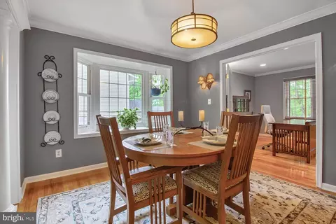 5918 Sherborn Ln, Springfield, VA 22152 photo 14