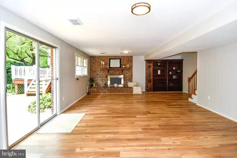 6530 Lovingston Cir, Springfield, VA 22150 photo 22