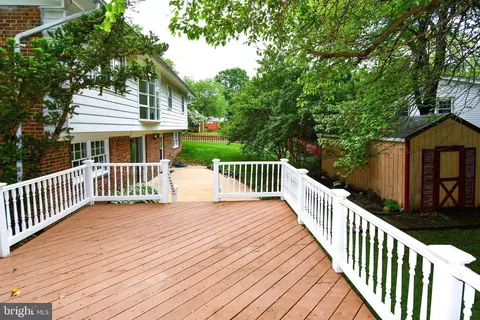 6530 Lovingston Cir, Springfield, VA 22150 photo 32