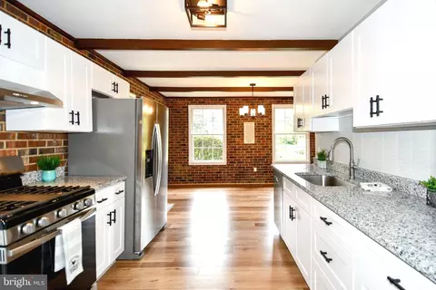 6530 Lovingston Cir, Springfield, VA 22150 photo 7