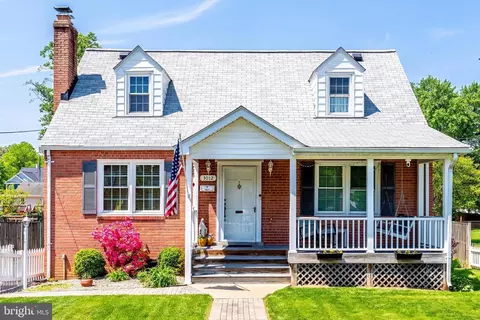 3012 Lawrence Dr, Falls Church, VA 22042