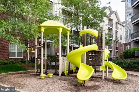 1530 Spring Gate Dr #9423, Mclean, VA 22102 photo 47