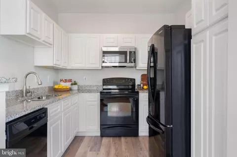 1530 Spring Gate Dr #9423, Mclean, VA 22102 photo 10