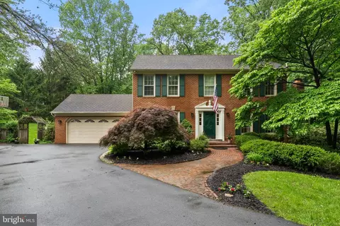 11100 Burywood Ln, Reston, VA 20194