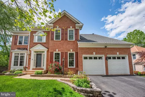 8102 Creekview Dr, Springfield, VA 22153 photo 47