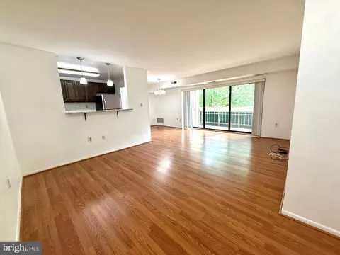 6133 Leesburg Pike #301, Falls Church, VA 22041