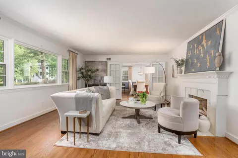 7407 Churchill Rd, Mclean, VA 22101 photo 4