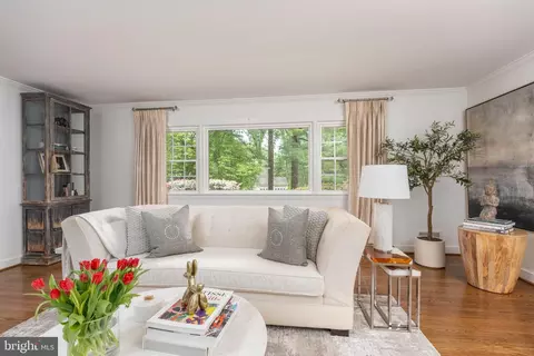 7407 Churchill Rd, Mclean, VA 22101 photo 6