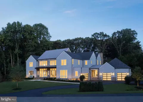 780 Falls Farm Ct, Great Falls, VA 22066