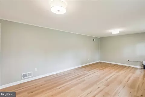 6506 Farley St, Springfield, VA 22152 photo 45
