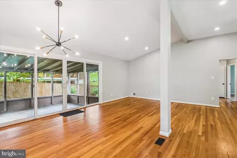 6506 Farley St, Springfield, VA 22152 photo 12