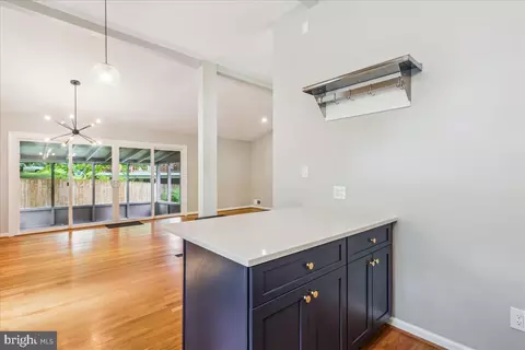 6506 Farley St, Springfield, VA 22152 photo 7