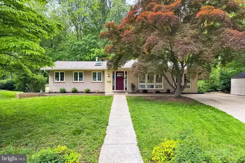 11123 Byrd Ct, Fairfax, VA 22030
