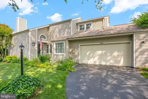 6018 Good Lion Ct, Alexandria, VA 22315