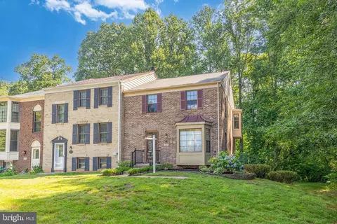 6015 Clerkenwell Ct, Burke, VA 22015