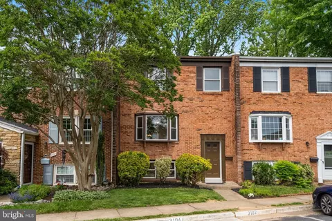 3102 Cedar Grove Dr, Fairfax, VA 22031
