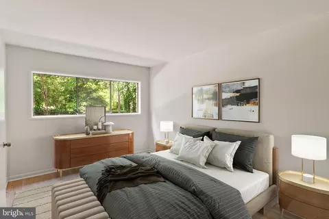 4931 Americana Dr #4931B, Annandale, VA 22003