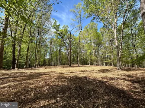 12636 Mill Dam Dr, Clifton, VA 20124