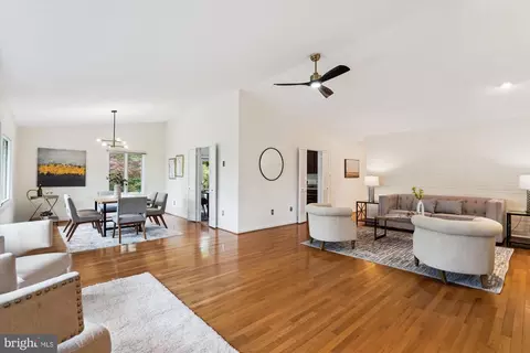 11219 S Shore Rd, Reston, VA 20190 photo 11