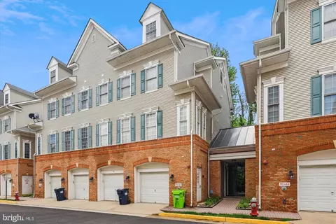 7751 Milford Haven Dr #51C, Lorton, VA 22079