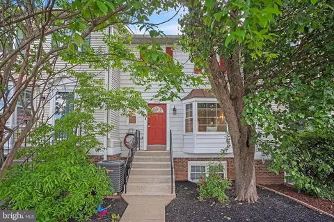 4113 Placid Lake Ct, Chantilly, VA 20151