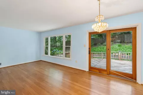 6416 Brentford Dr, Springfield, VA 22152 photo 11