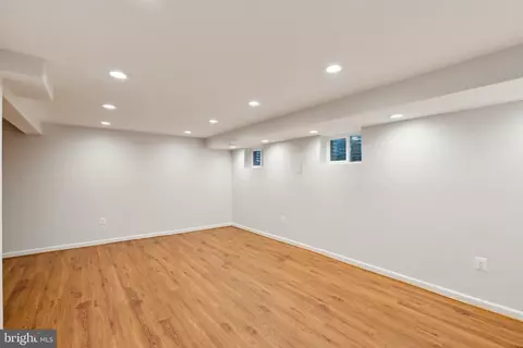 6416 Brentford Dr, Springfield, VA 22152 photo 32