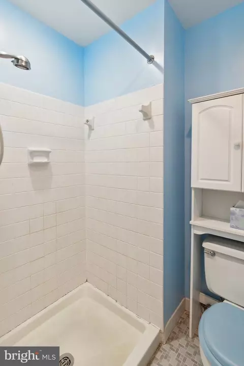 6416 Brentford Dr, Springfield, VA 22152 photo 16