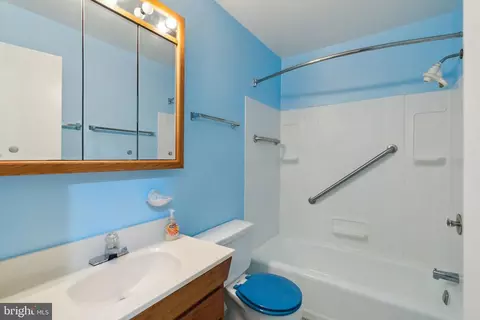 6416 Brentford Dr, Springfield, VA 22152 photo 22