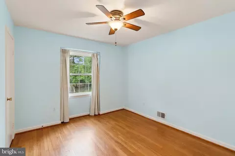 6416 Brentford Dr, Springfield, VA 22152 photo 17