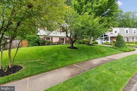 6416 Brentford Dr, Springfield, VA 22152 photo 42