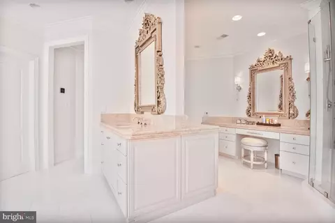 Bath - 7845 Montvale Way, Mclean, VA 22102 photo 4 of 10