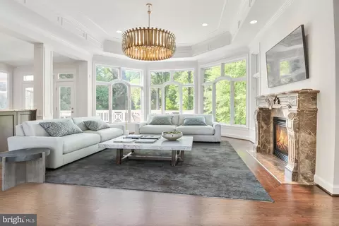 Living - 7845 Montvale Way, Mclean, VA 22102 photo 1 of 9