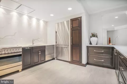 Kitchen - 7845 Montvale Way, Mclean, VA 22102 photo 5 of 5