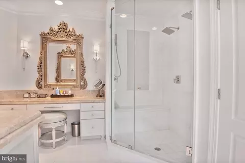 Bath - 7845 Montvale Way, Mclean, VA 22102 photo 3 of 10