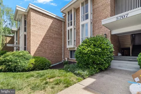 5707 Indian Ct #31, Alexandria, VA 22303